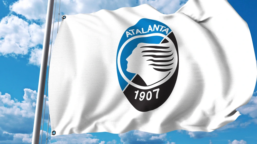 Atalanta - flagga med klubbens emblem