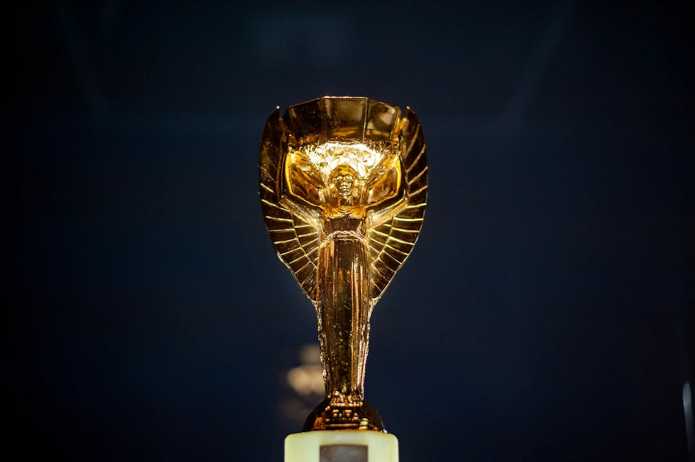 Replika av Jules Rimet Cup-trofén