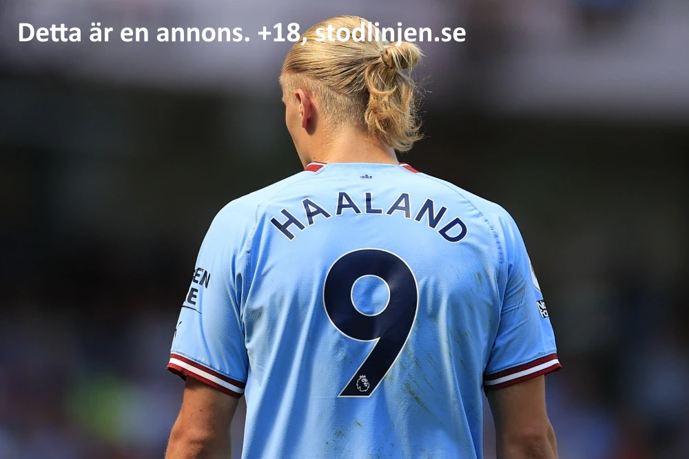 Erling Haaland visar ryggen med hans nummer 9