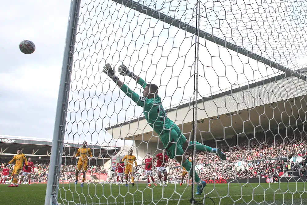 Fantastiskt mål på väg att hända (eller räddning?)