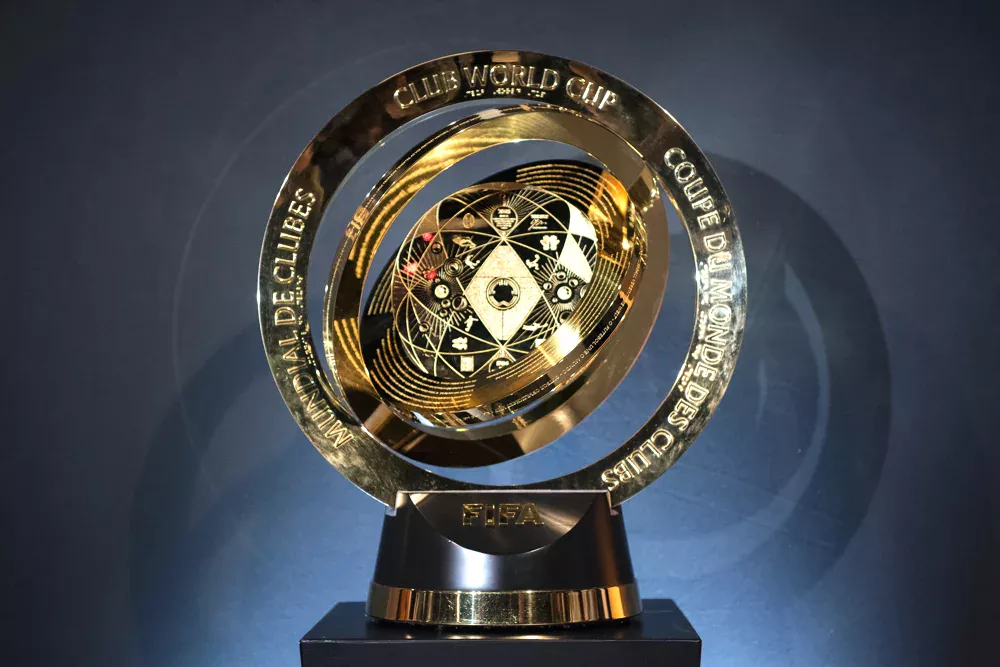FIFA Club World Cup trofén